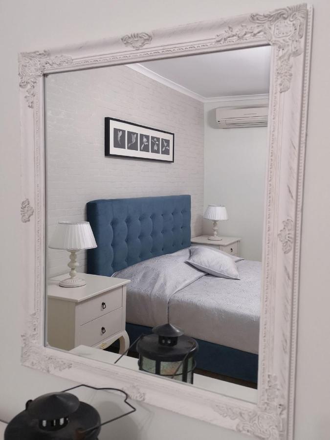 Pirofani Villa Apartments Apolpaina Екстериор снимка