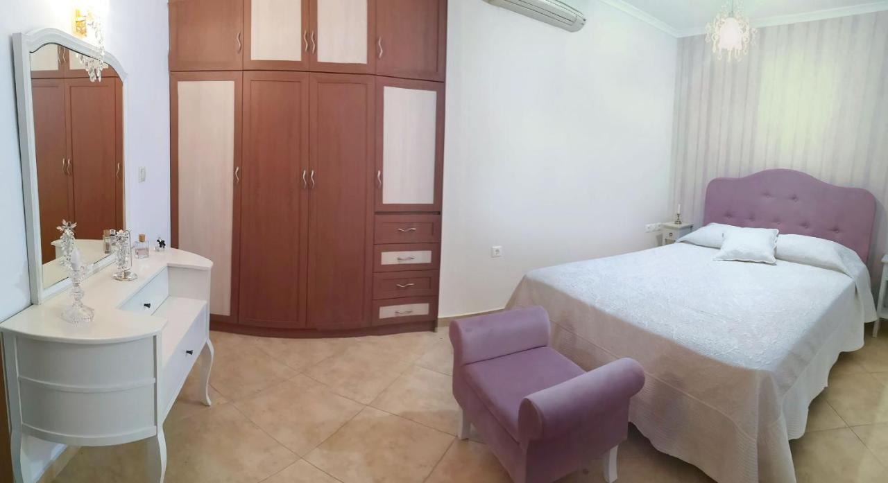 Pirofani Villa Apartments Apolpaina Екстериор снимка
