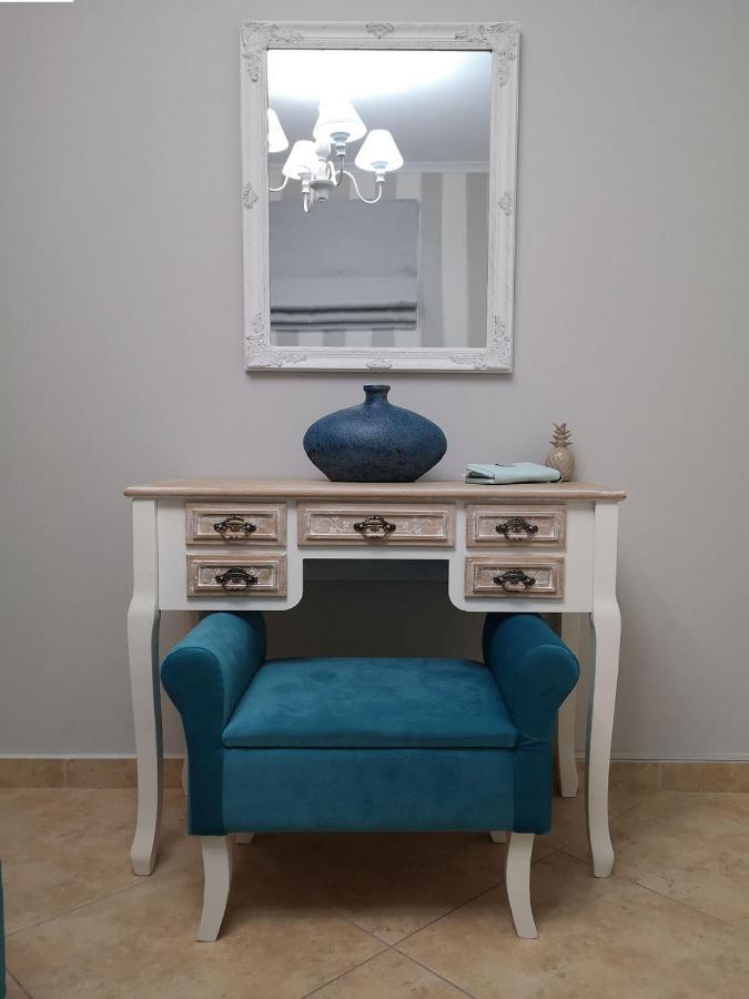 Pirofani Villa Apartments Apolpaina Екстериор снимка