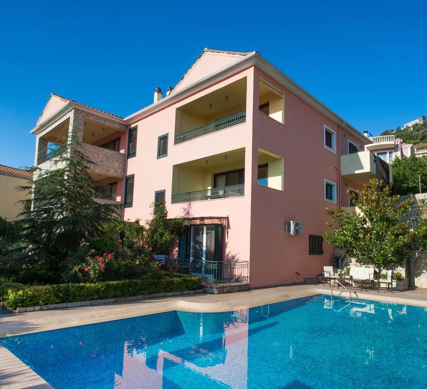 Pirofani Villa Apartments Apolpaina Екстериор снимка